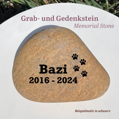 Tiergrabstein für Hund & Katze aus Naturstein Findling Stein Nr A-6 mit schwarzer Gravur - Jeske Design