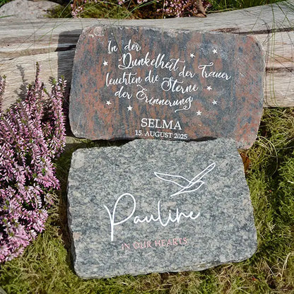 Glatter Gedenkstein aus Granit mit Gravurmotiv MÖWE & Namen