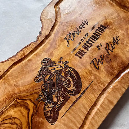 MOTORRAD - Personalisiertes Olivenholzbrett mit Gravur - Jeske Design